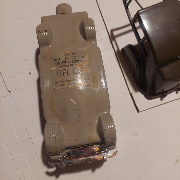 Avon empty Rolls Royce deep woods after shave - Picture 12 of 16